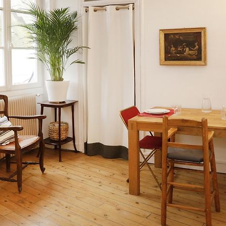Appartements 4 Vents By La Boite En Plus ซ็องลิส ภายนอก รูปภาพ