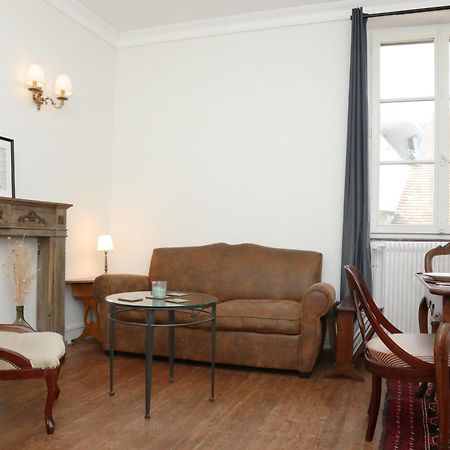 Appartements 4 Vents By La Boite En Plus ซ็องลิส ภายนอก รูปภาพ
