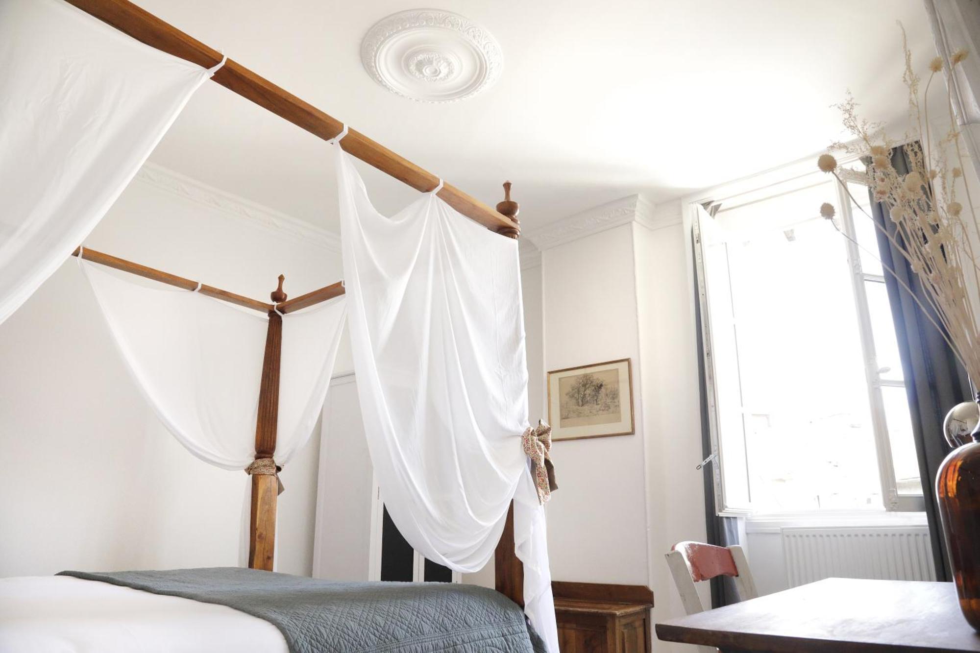 Appartements 4 Vents By La Boite En Plus ซ็องลิส ภายนอก รูปภาพ