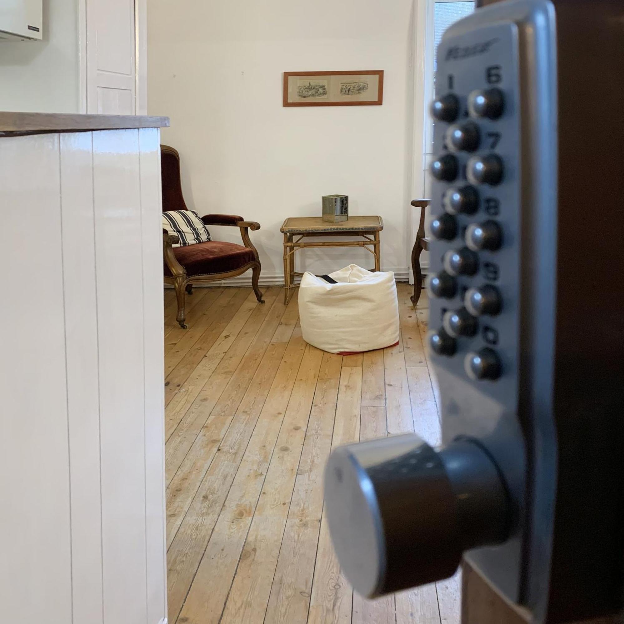 Appartements 4 Vents By La Boite En Plus ซ็องลิส ภายนอก รูปภาพ