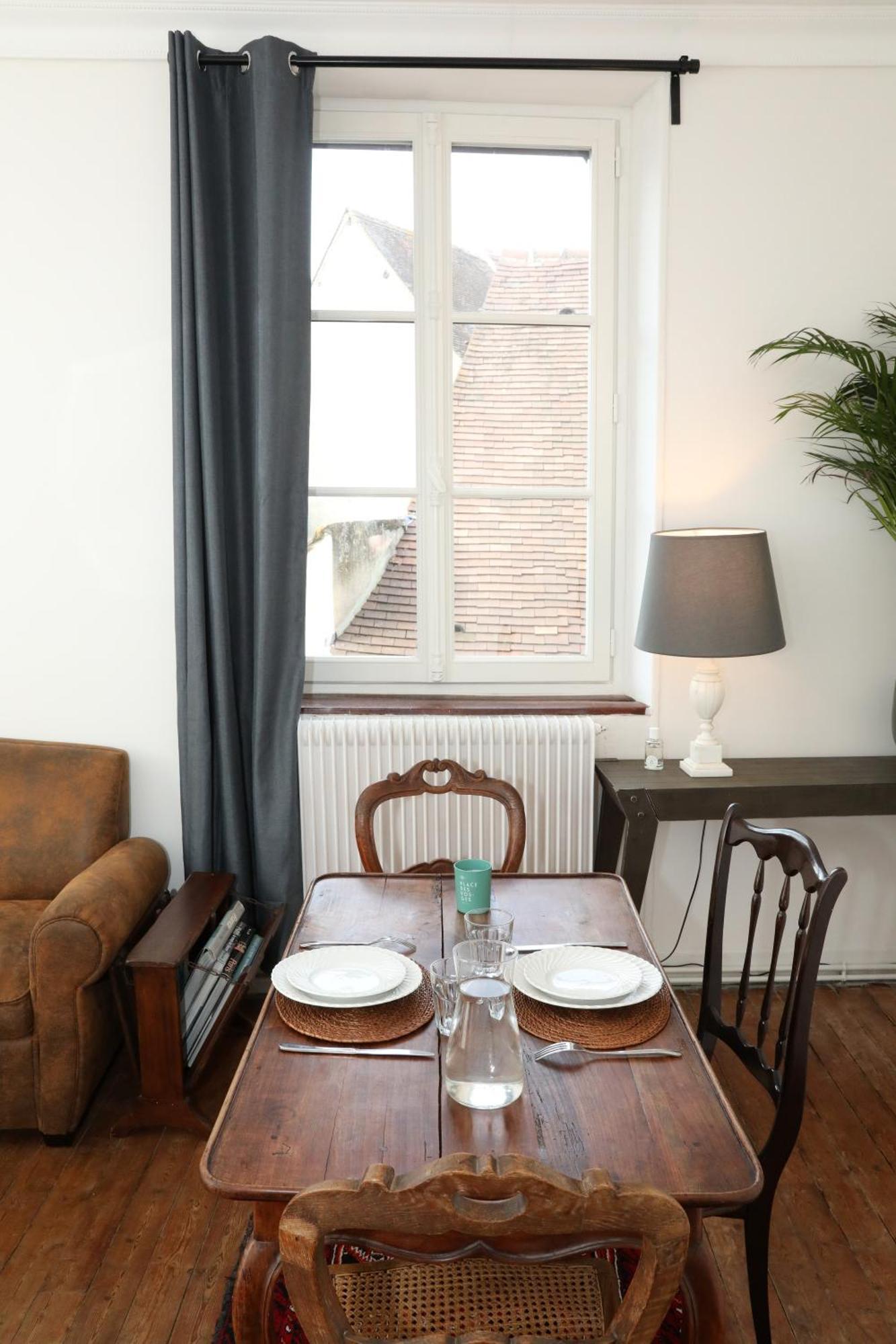 Appartements 4 Vents By La Boite En Plus ซ็องลิส ภายนอก รูปภาพ